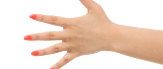 К чему чешется левая ладонь